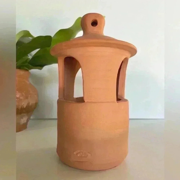 WILLIAMSBURG POTTERY Terracotta Lantern Hanging or Standing 7 1/4" Tall - Picture 5 of 13